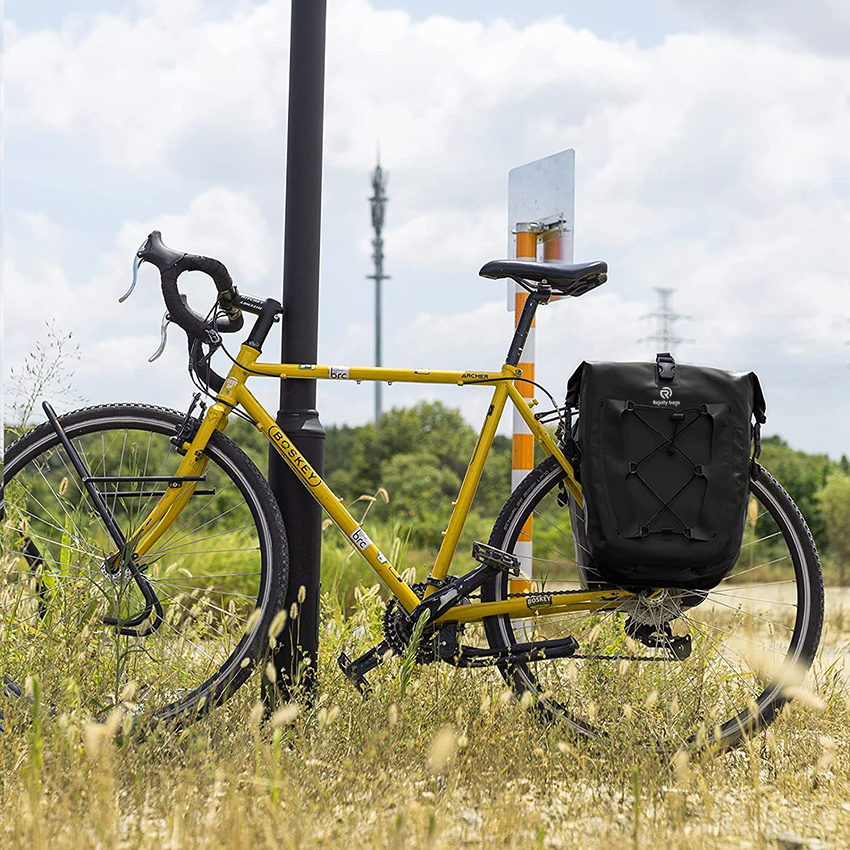 Packtaschen Wasserdicht Fahrrad Gepäckträgertasche Max 30L Große Kapazität Fahrradträger Kofferraum Packtaschen für Radfahren Reisen Pendeln Fahrradtasche